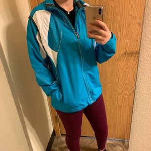 Sugoi jacket that can be turned into a vest